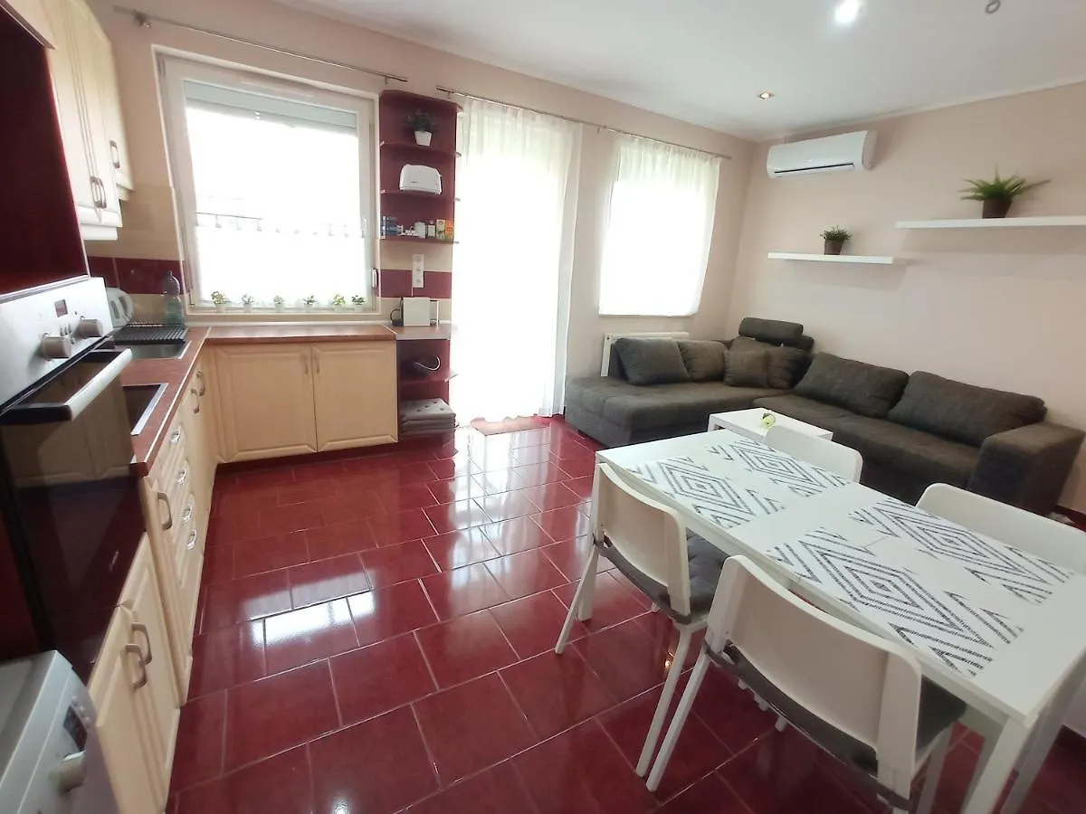 Budapest Airport Apartment