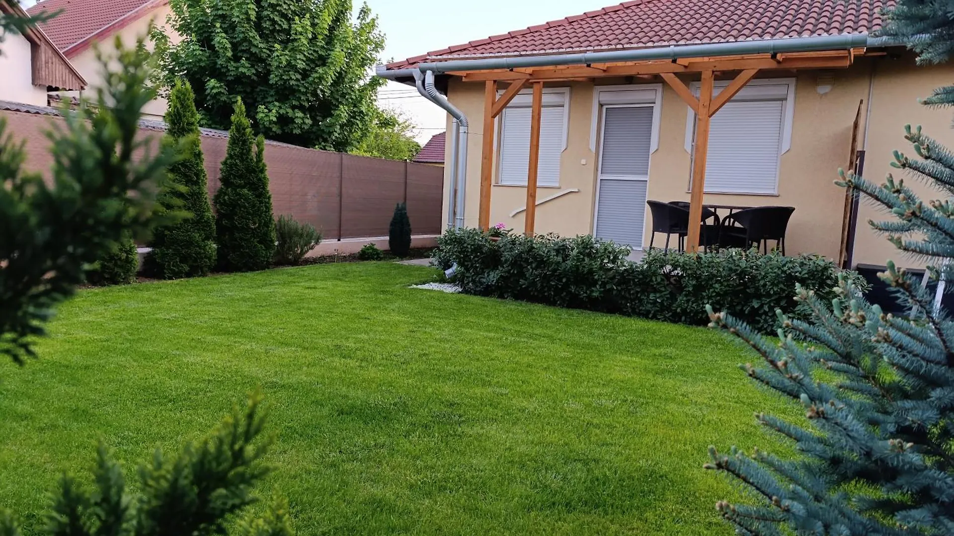 Budapest Airport Apartment